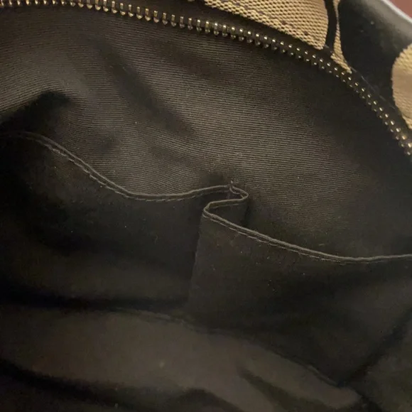 Coach Black Signature striped Crossbody bag - Picture 6 of 8